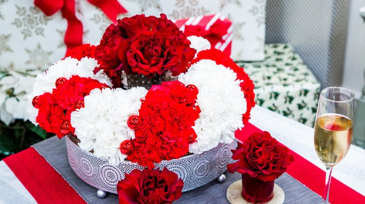 Candy Cane Wreath DIY