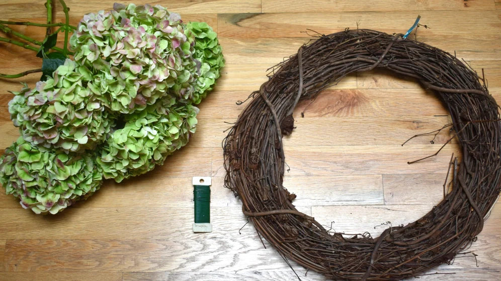 How to Make a Beautiful Hydrangea Wreath (Step-by-Step Tutorial)