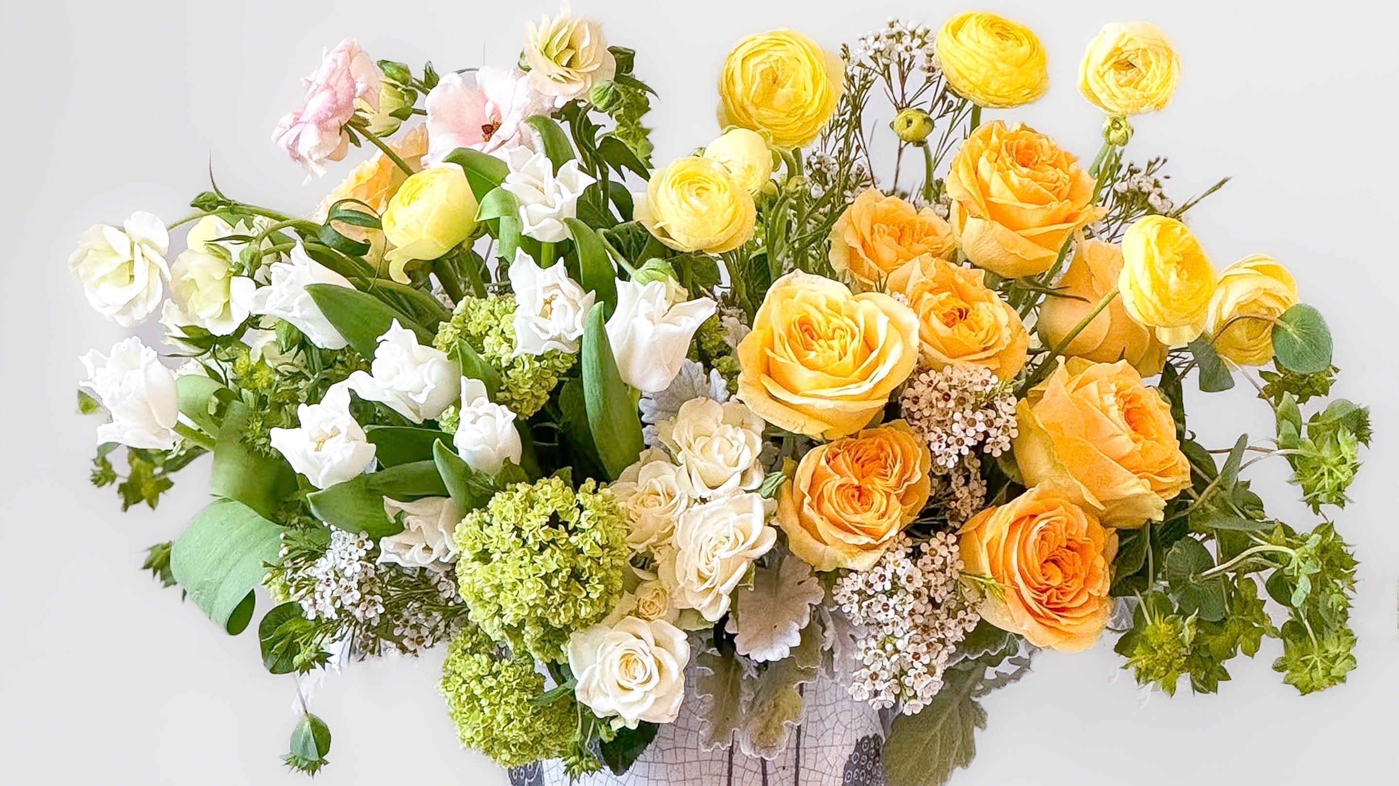What Color Flowers Should You Send for Mother's Day?