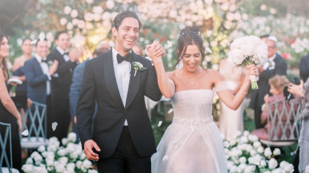 What To Expect When Meeting Your Wedding Florist