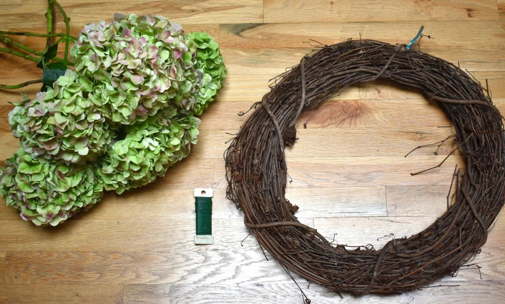 How to Make a Beautiful Hydrangea Wreath (Step-by-Step Tutorial)